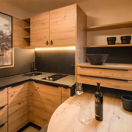 Grüner Baum Hotel 4*
