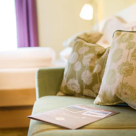 Hotel Grüner Baum 4*
