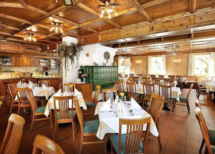 Hotell Gruener Baum Zell am See