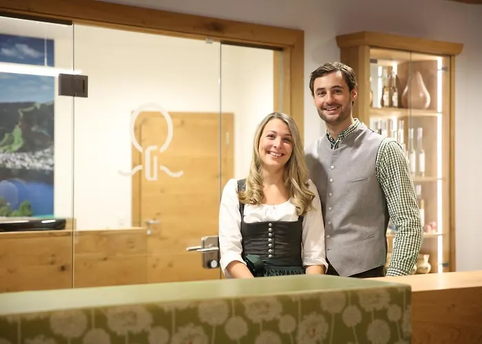 Hotell Gruener Baum 4*